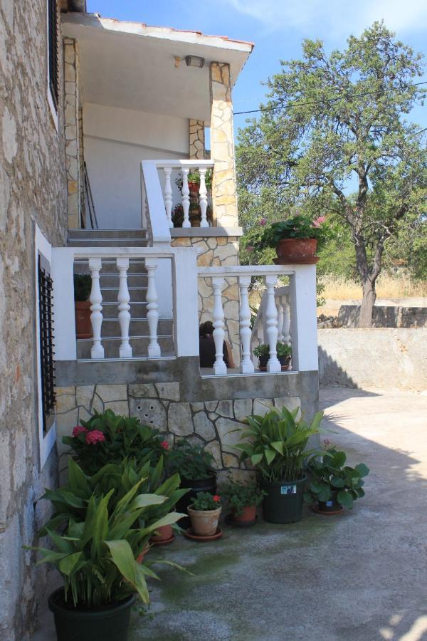Apartments With A Parking Space Sali, Dugi Otok - 8084 المظهر الخارجي الصورة