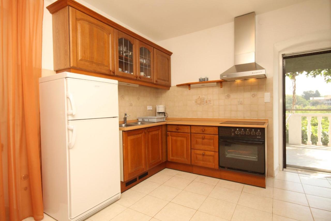 Apartments With A Parking Space Sali, Dugi Otok - 8084 المظهر الخارجي الصورة