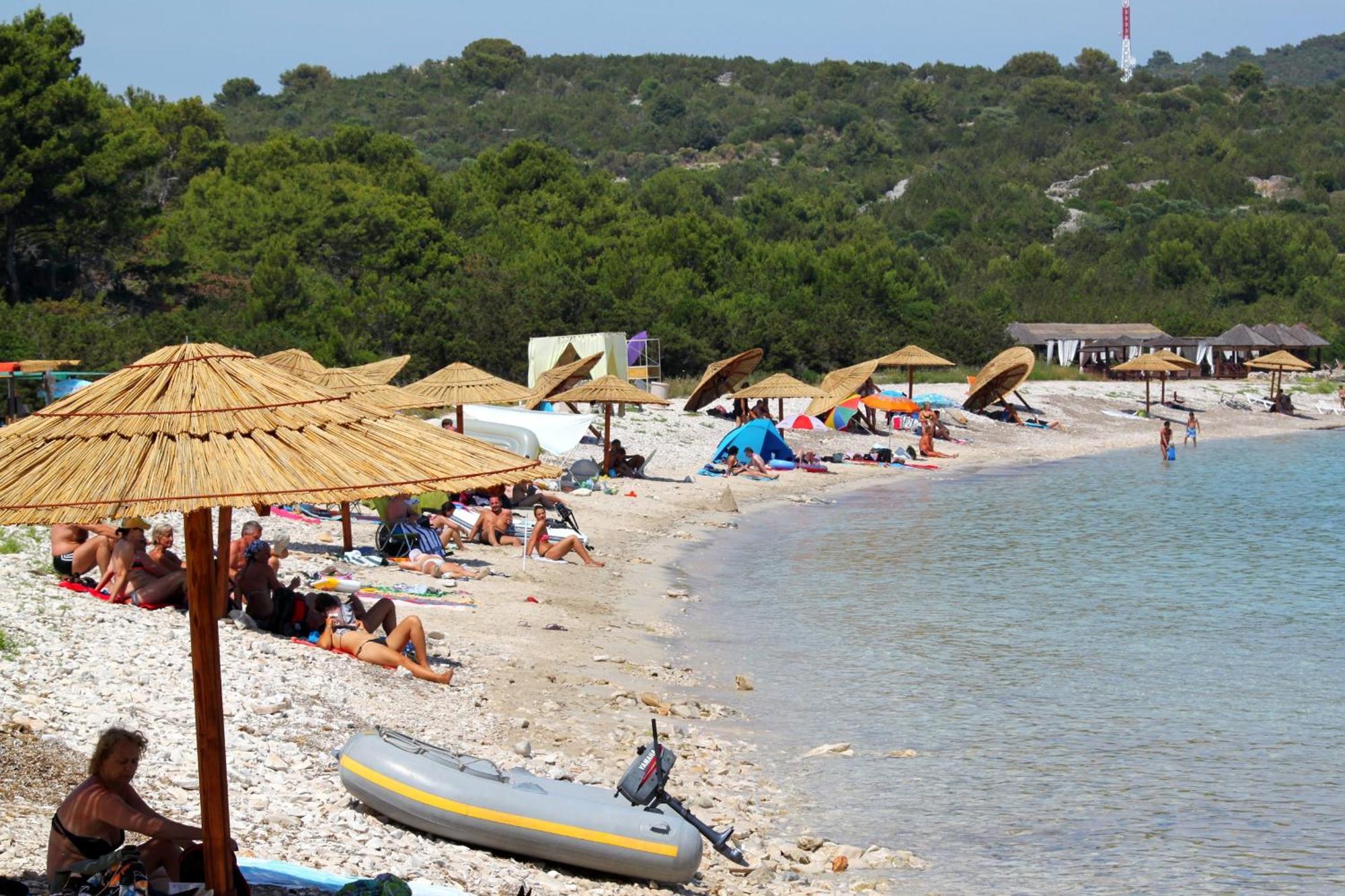 Apartments With A Parking Space Sali, Dugi Otok - 8084 المظهر الخارجي الصورة